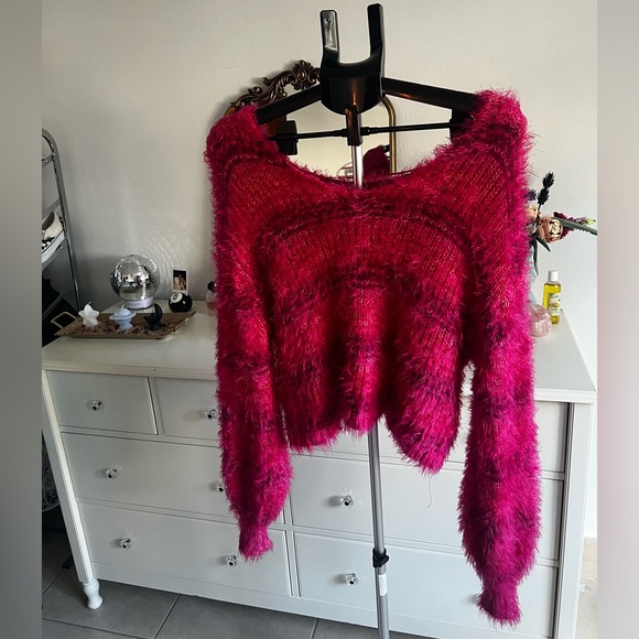 Free People Pink Sweater - Picture 2 of 4
